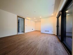 Shrewsbury Road (D11), Terrace #577114811